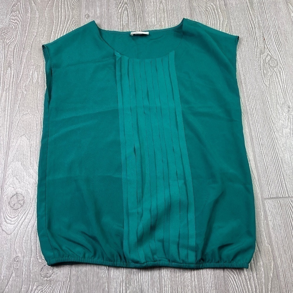 Ann Taylor LOFT Chiffon Pleated Blouse Women's size S Jade Green Sleeveless